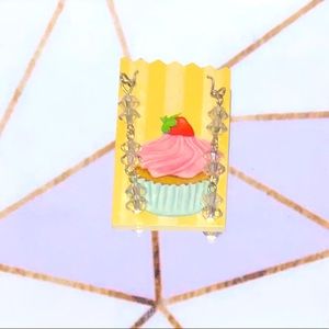 Long crystal earrings :)